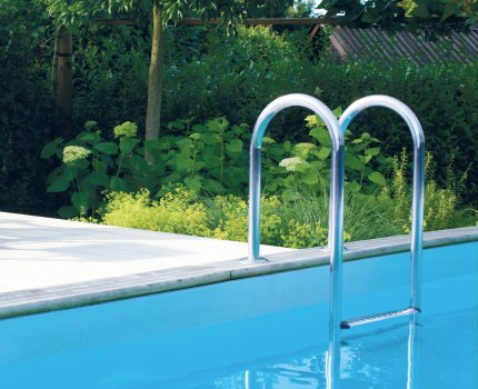liner-bleu-pour-piscine-en-bois-modele-QUARTOO-de-Gardipool
