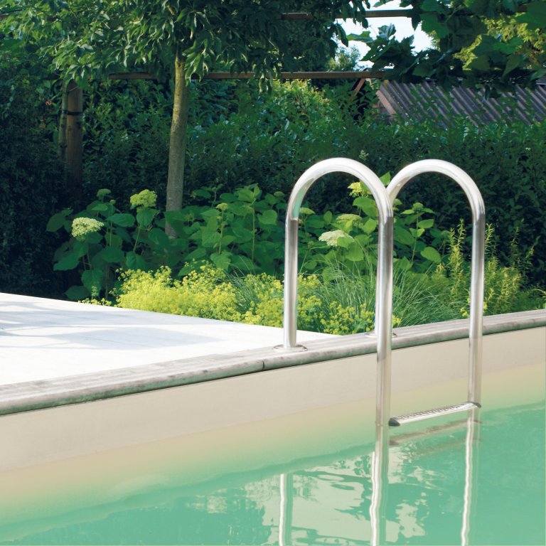 Equipement piscine : le revêtement imprimé pour votre bassin