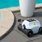 Robot-aspirateur-a-batterie-nettoyeur-de-piscine-Robotclean-Accu-S-Pool-Ubbink-ambiance1
