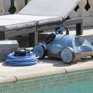 Robot-aspirateur-electrique-nettoyeur-de-piscine-Robotclean-Pool-2-Ubbink-ambiance2