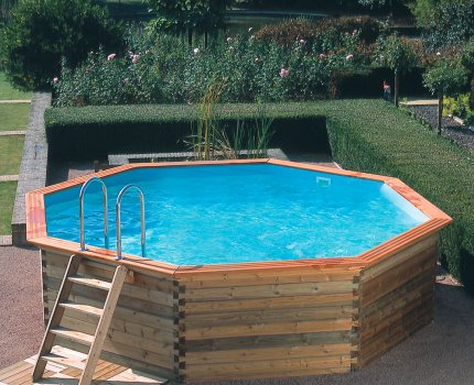 piscine-en-bois-octogonale-OCTOO-420-liner-bleu-Gardipool