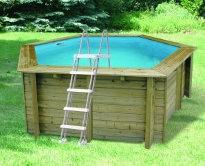 piscine-en-bois-hexagonale-azura-410-liner-bleu-ubbink