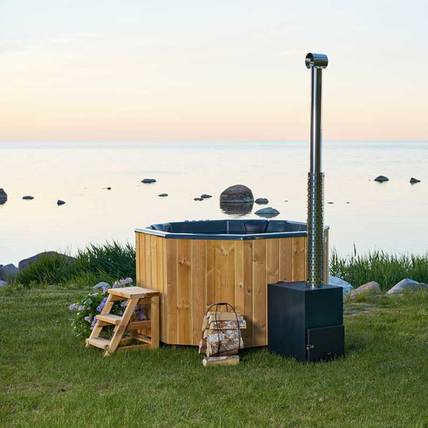 Bain nordique octogonal en fibre de verre "Octa" | 6 personnes | 180 × 180 cm