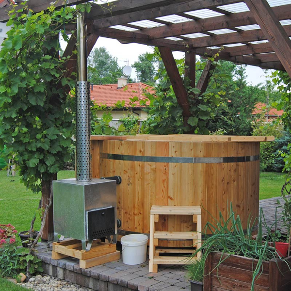 Bain nordique traditionnel en bois  | Ø 200 cm | 8 à 10 personnes
